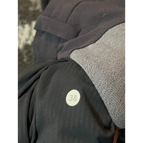 Lululemon Men’s The Union Short Gray Black 38W 8.5” Inseam Size 38 Excellent - Picture 3 of 10